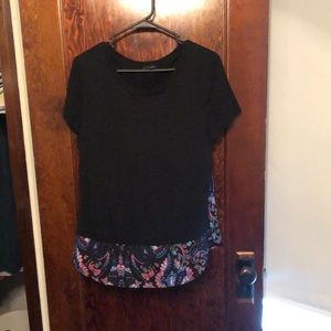 Black Express Top with Pattern